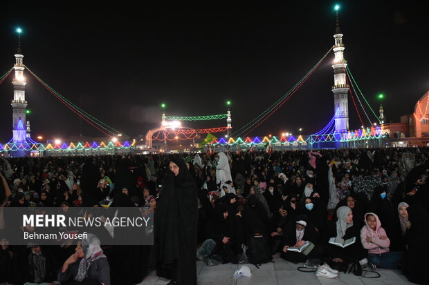 مسجد جمکران میں نیمه شعبان کا جشن جاری، تازہ ترین تصاویر
