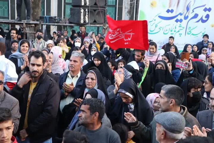 سنگ تمام ملایری‌ها در جشن بزرگ میلاد سراسر سعادت منجی عالم بشریت