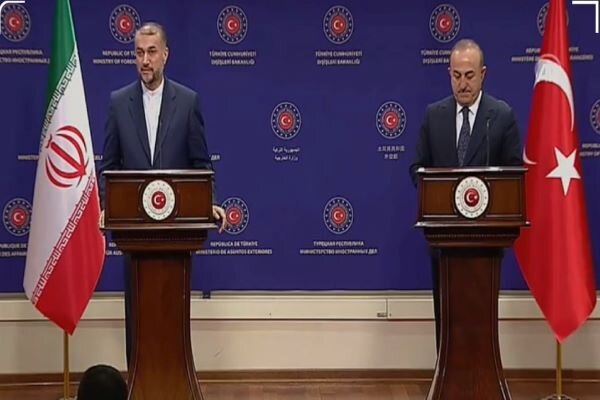 داغ زلزله زدگان ترکیه را داغ ایران میدانیم داغ زلزله زدگان ترکیه را داغ ایران میدانیم