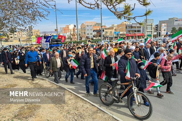 همایش پیاده‌روی نیمه شعبان در بجنورد