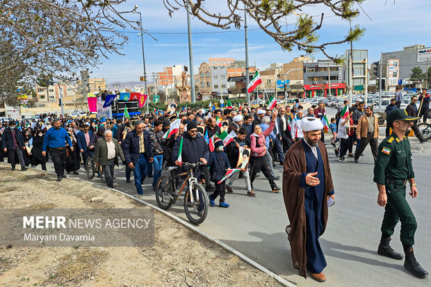 همایش پیاده‌روی نیمه شعبان در بجنورد