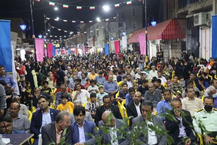 حضور پرشور جوانان در برگزاری جشن نیمه شعبان در دشتی