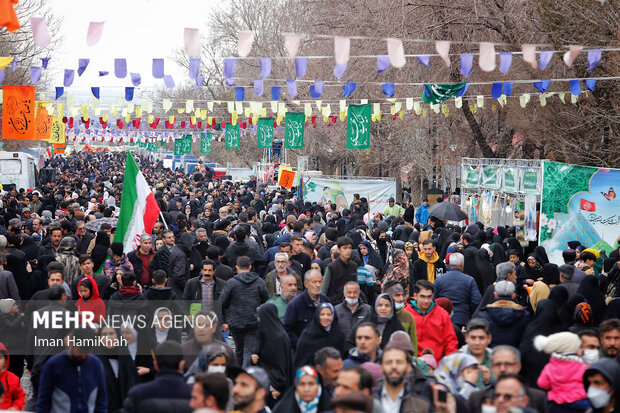 ہمدان میں امام زمانہ (عج) کے منتظرین کا اجتماع
