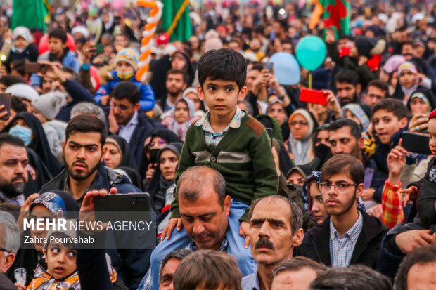 مراسم تجدید بیعت با امام عصر در نیمه شعبان