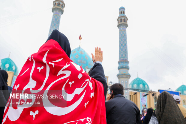 مراسم تجدید بیعت با امام عصر در نیمه شعبان