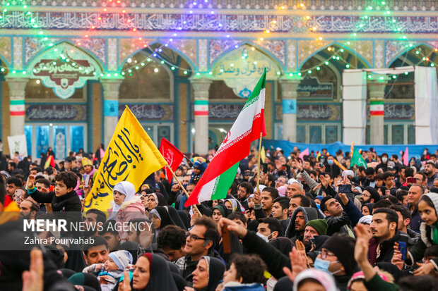 مراسم تجدید بیعت با امام عصر در نیمه شعبان