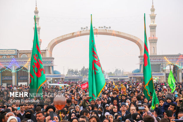 مراسم تجدید بیعت با امام عصر در نیمه شعبان