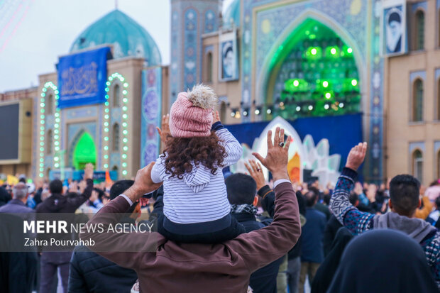 مراسم تجدید بیعت با امام عصر در نیمه شعبان