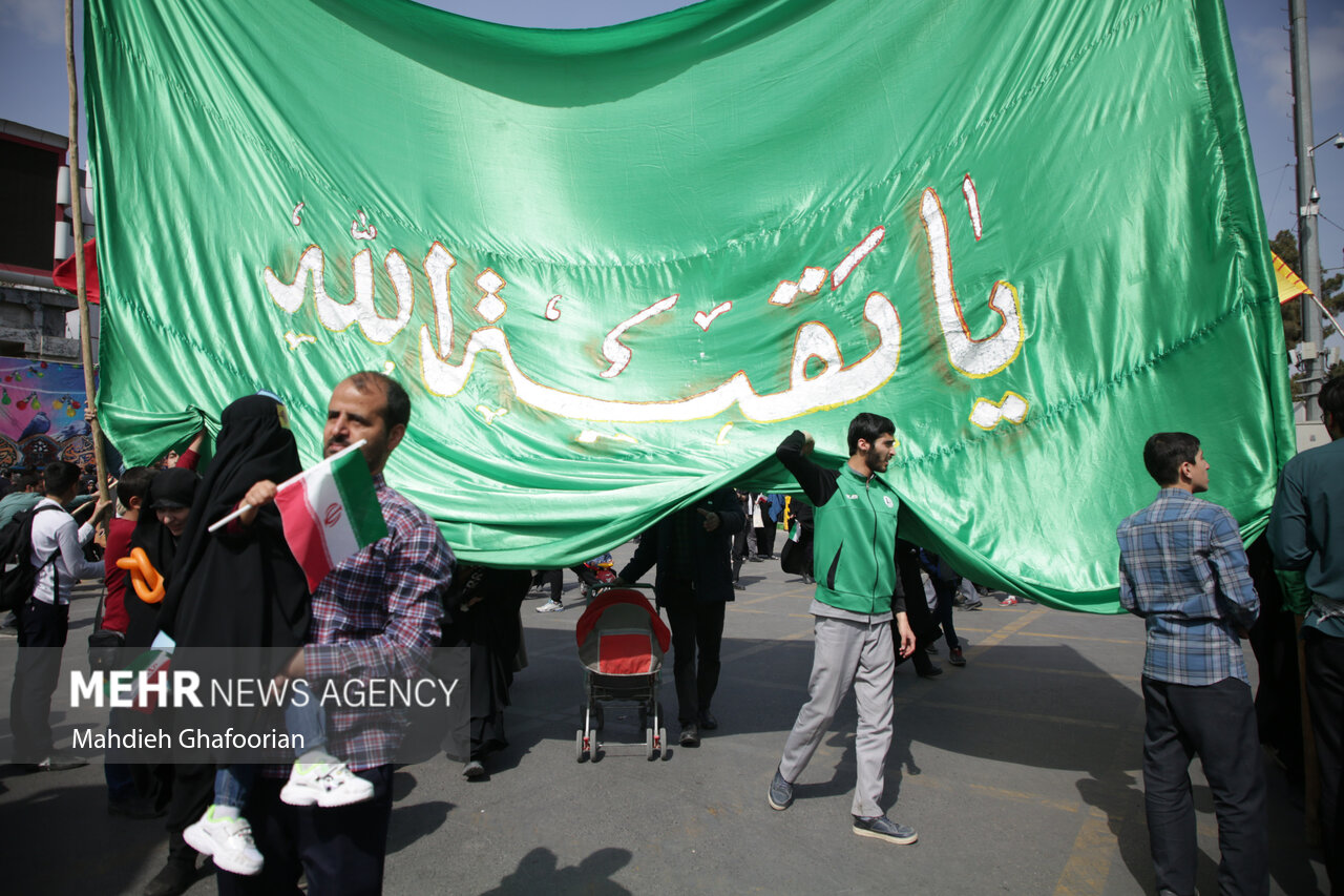 اجتماع «منتظران ظهور» در جوار حرم رضوی