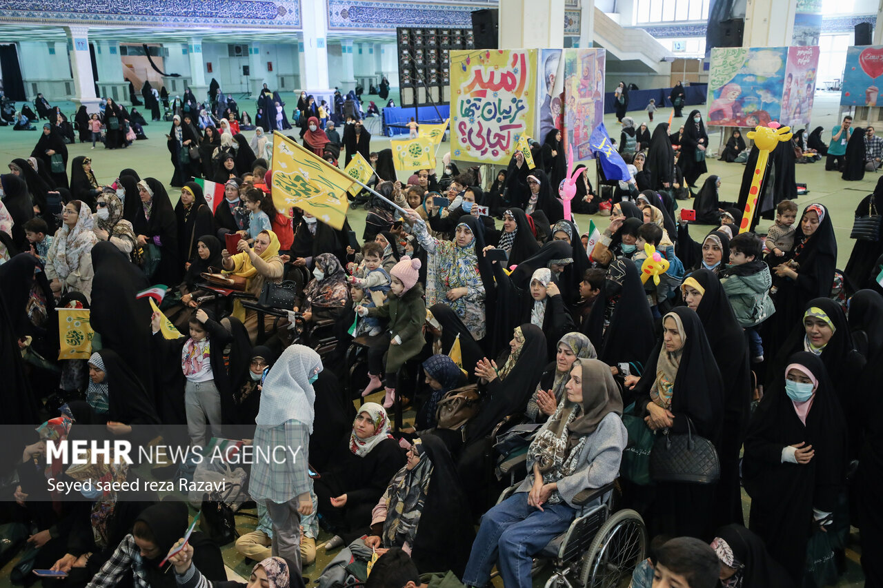 جشن نیمه شعبان در مسجد باقر العلوم بیرجند