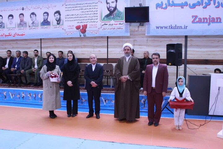 نظام جمهوری اسلامی ایران جایگاه ویژهای را برای بانوان قائل است