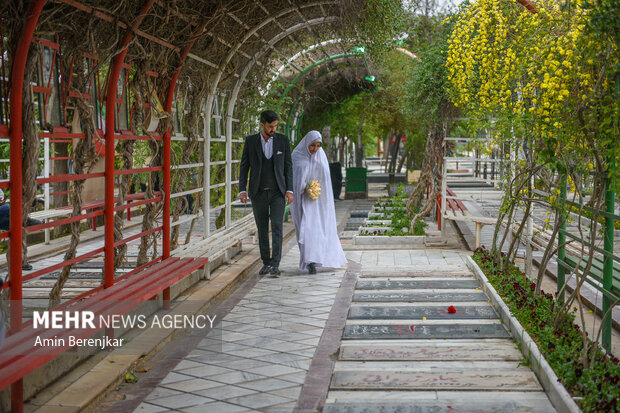 پیوند آسمانی در جوار قهرمانان گمنام وطن