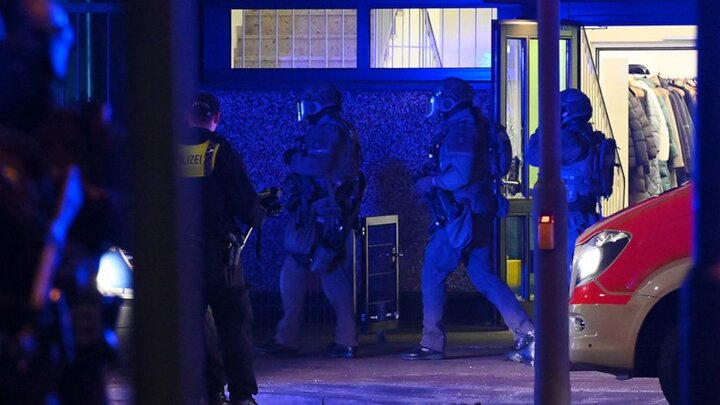 حداقل ۶ کشته در تیراندازی کلیسای هامبورگ آلمان حداقل ۶ کشته در تیراندازی کلیسای هامبورگ آلمان