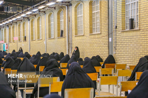 ثبتنام تکمیل ظرفیت حوزههای علمیه خواهران تا 20 شهریور