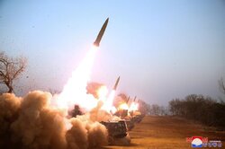 Kuzey Kore'den balistik füze denemesi
