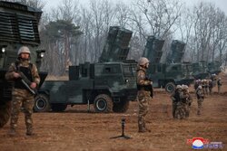 Kuzey Kore'de ABD ile savaşmak için" 1,4 milyon kişi orduya yazıldı