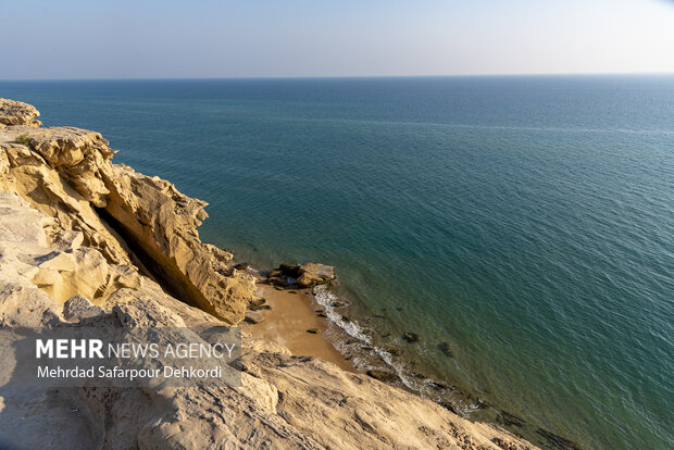 ایران من | مُکَسَر، زیباترین ساحل صخرهای خلیج فارس 7