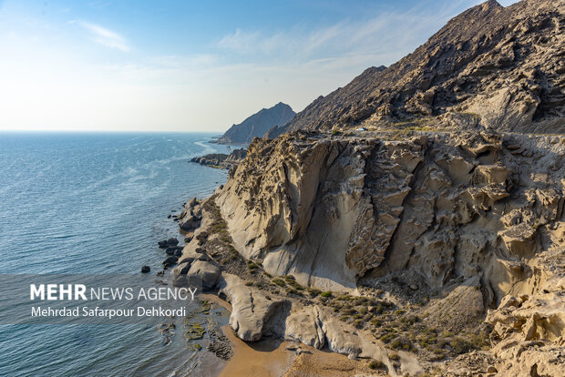 ایران من | مُکَسَر، زیباترین ساحل صخرهای خلیج فارس 10