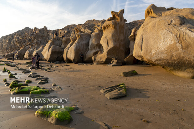 ایران من | مُکَسَر، زیباترین ساحل صخرهای خلیج فارس 24