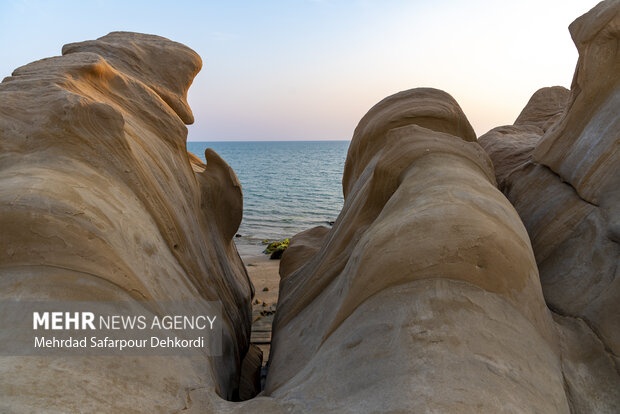 ایران من | مُکَسَر، زیباترین ساحل صخرهای خلیج فارس 31