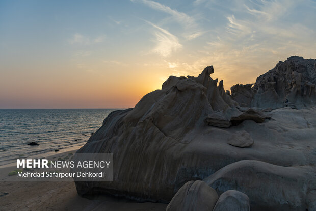 ایران من | مُکَسَر، زیباترین ساحل صخرهای خلیج فارس 36