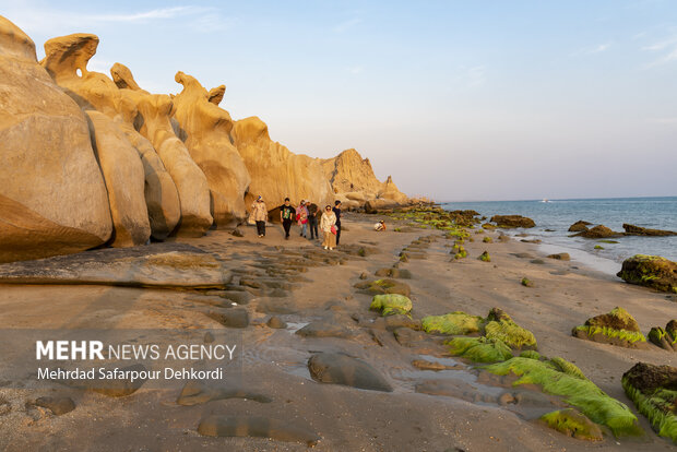 ایران من | مُکَسَر، زیباترین ساحل صخرهای خلیج فارس 43
