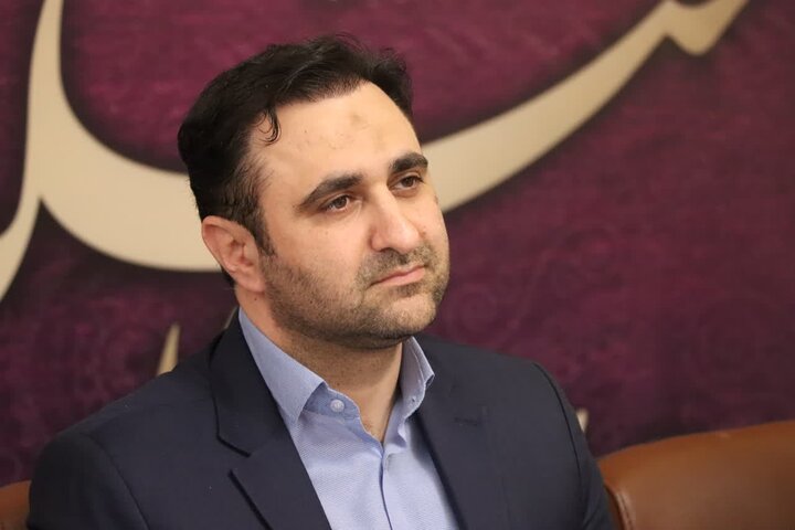 تاکید بر حمایت از تشکلهای حرفه ای و صنفی گردشگری تاکید بر حمایت از تشکلهای حرفه ای و صنفی گردشگری