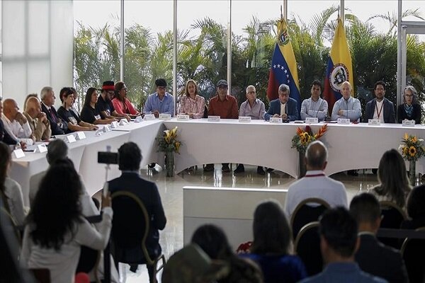 توافق دولت کلمبیا با «ارتش آزادیبخش ملی»