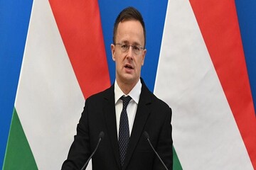 مخالفت مجارستان با ارسال مهمات خوشه‌ای به اوکراین