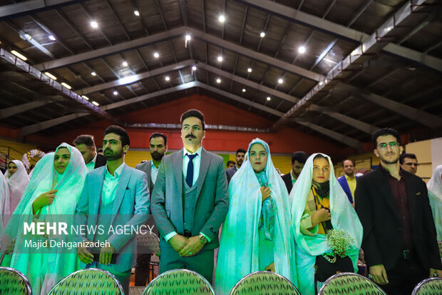 جشن بزرگ زیباترین پیوند در <a href='https://sayeb.ir/tag/%db%8c%d8%b2%d8%af'></div>یزد</a>