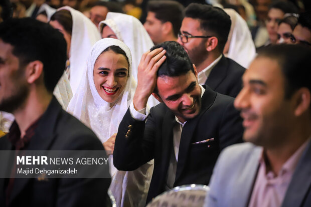 جشن بزرگ زیباترین پیوند در <a href='https://sayeb.ir/tag/%db%8c%d8%b2%d8%af'></div>یزد</a>