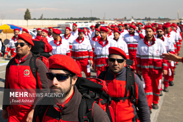 مانور ملی خدمات نوروزی ۱۴۰۲ جمعیت هلال احمر صبح امروز ۲۱ اسفند ۱۴۰۱ در جوار مرقد امام خمینی (ره) برگزار شد