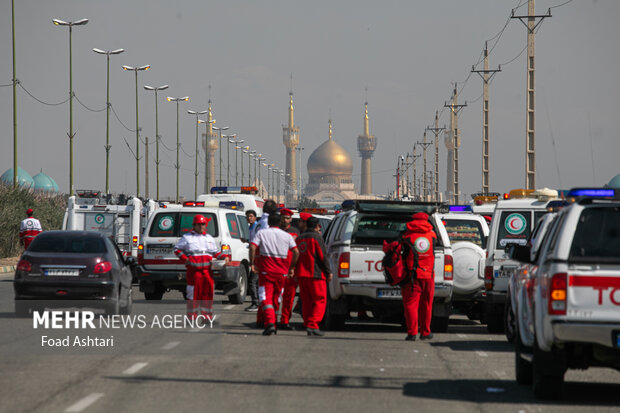 مانور ملی خدمات نوروزی ۱۴۰۲ جمعیت هلال احمر صبح امروز ۲۱ اسفند ۱۴۰۱ در جوار مرقد امام خمینی (ره) برگزار شد