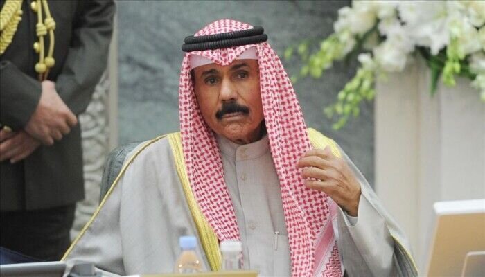 Emir of Kuwait sends letters to Raeisi and King Salman