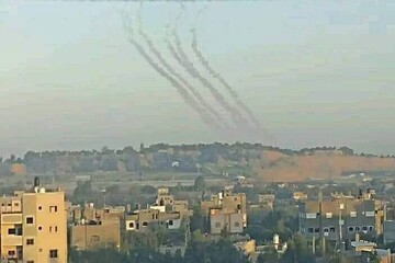 İşgal bölgelerine Gazze'den roket fırlatıldı 