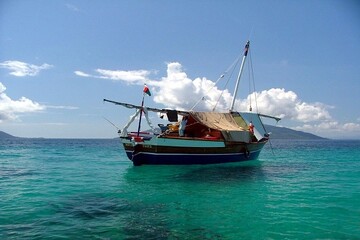 22 migrants die in boat sinking off Madagascar: authorities