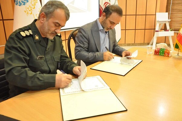 ترویج فرهنگ ایثار و شهادت در جامعه ضامن بقای نظام اسلامی است