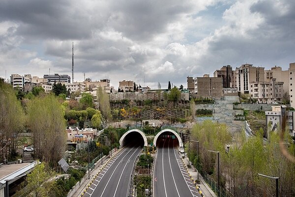 توصیه‌های پلیس به مسافران نوروزی برای رانندگی در تهران 