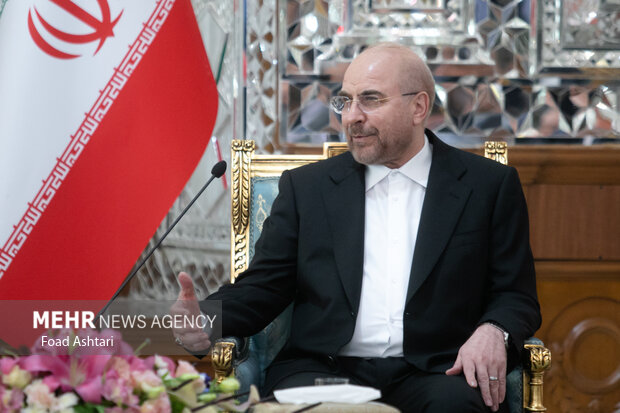 محمدباقر قالیباف رئیس مجلس شورای اسلامی ایران در محل دیدار با الکساندر لوکاشنکو رئیس جمهور بلاروس حضور دارد