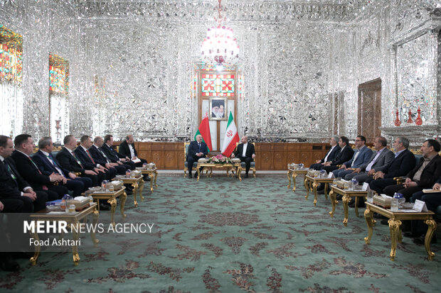 Meeting btw Iran's Parliament speaker, Belarusian president