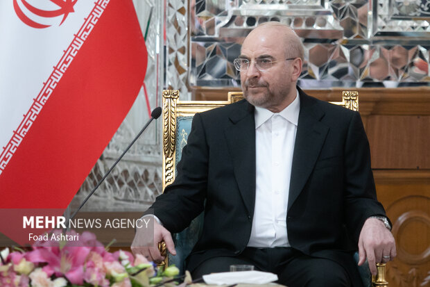 Meeting btw Iran's Parliament speaker, Belarusian president