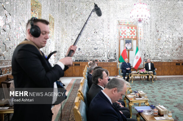 Meeting btw Iran's Parliament speaker, Belarusian president