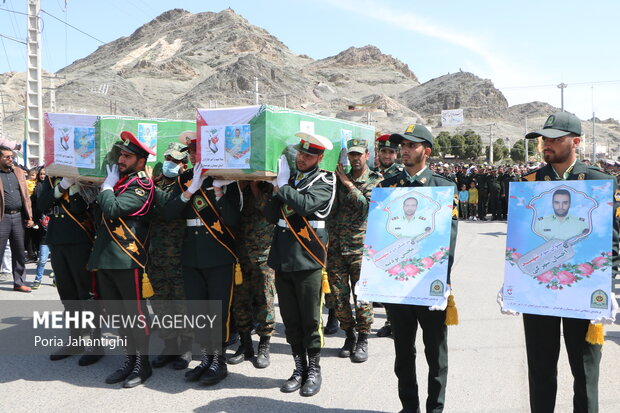 Funeral for security forces recently martyred in southeast
