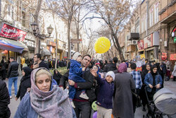 Tebriz'de Nevruz Bayramı alışverişi