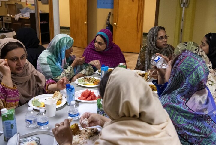 برنامه معنوی و اعمال عبادی مردم پاکستان در ماه مبارک رمضان 