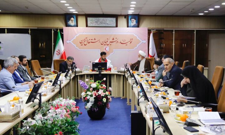 کلیات بودجه ۱۴۰۲ هلال‌احمر در جلسه شورای عالی تایید شد