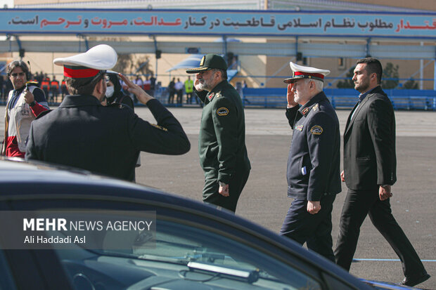 سردار احمد رضا رادان فرماندهی کل فراجا  در رزمایش نوروزی ۱۴۰۲ پلیس راهور حضور دارد