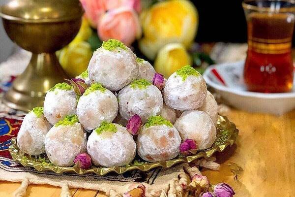 Sweets & foods of UNESCO-registered city of Iran