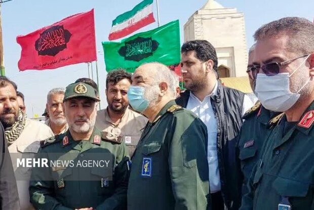 سردار سلامی به جمع راهیان نور پیوست