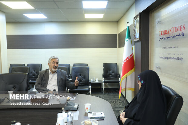 زنان «مسلحین» هویت خود را افشا نمیکنند